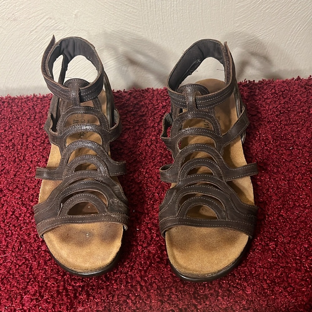 Naot Sara Gladiator Sandals Sz 42 Brown Leather US size 11